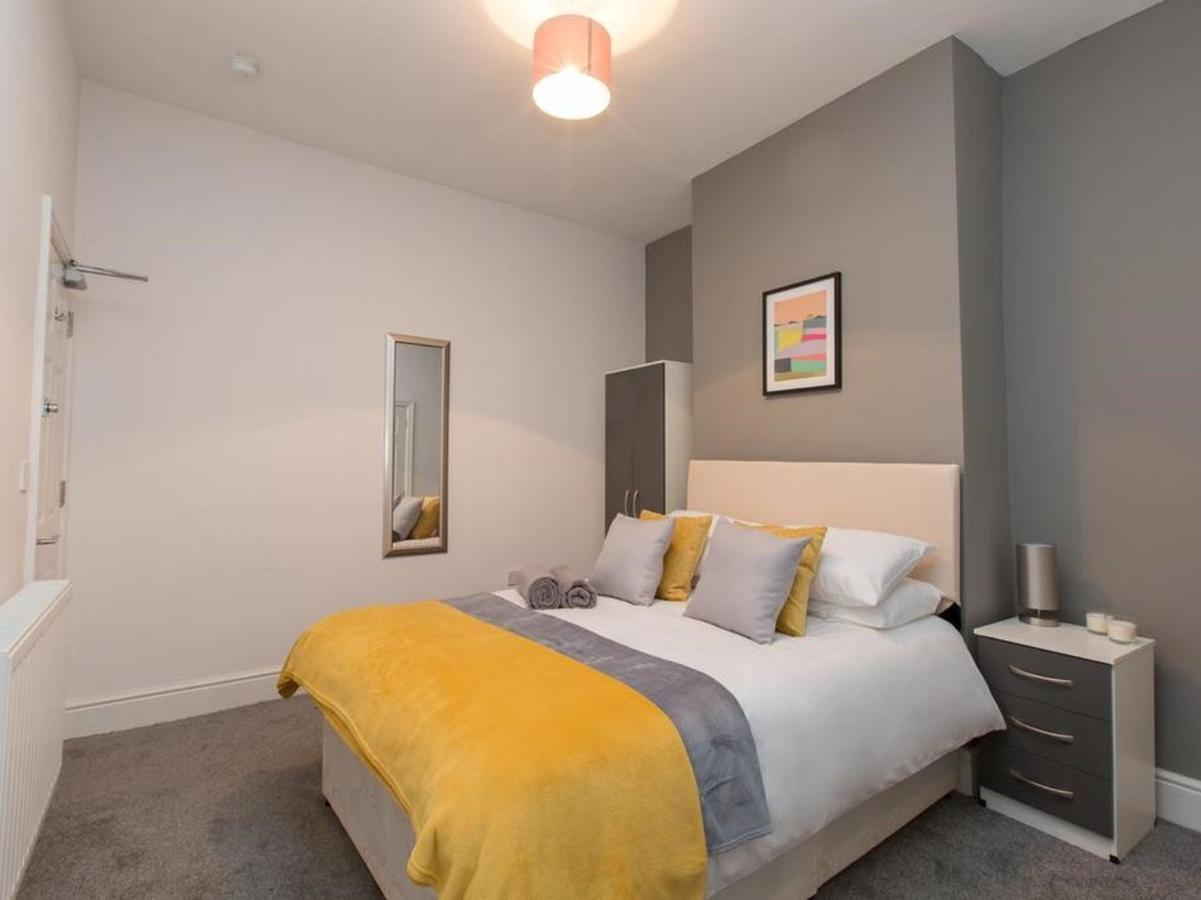 Townhouse @ 166 Ruskin Road Crewe Phòng bức ảnh