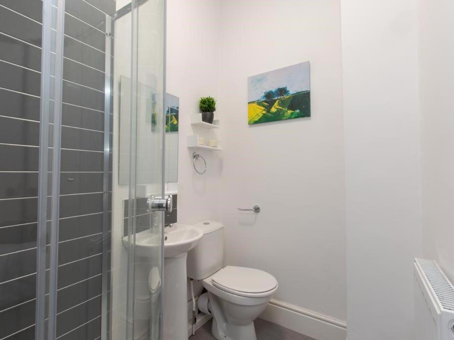 Townhouse @ 166 Ruskin Road Crewe Ngoại thất bức ảnh